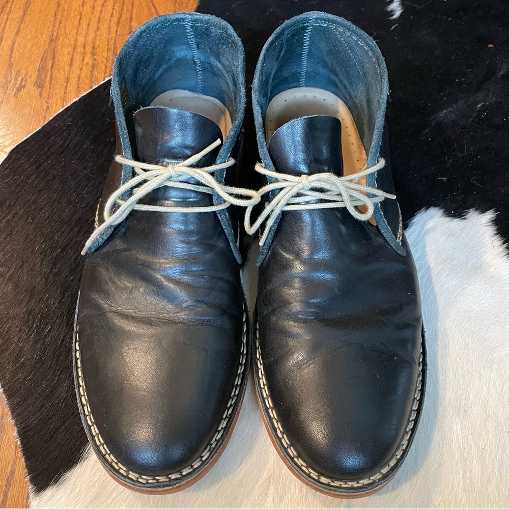 Men’s Black Leather Chukka shoes by DKode. Made in Portugal. Size 45/11.5.